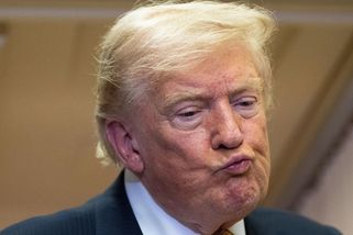 Trump nechal vyhodit zbylé členy volební komise - Novinky